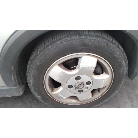 opel corsa c del año 2003