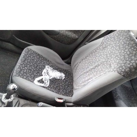 opel corsa c del año 2003