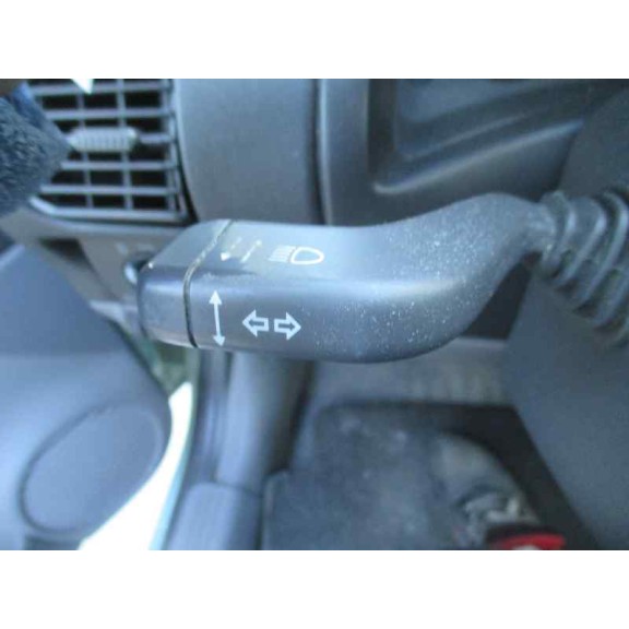 opel corsa c del año 2001