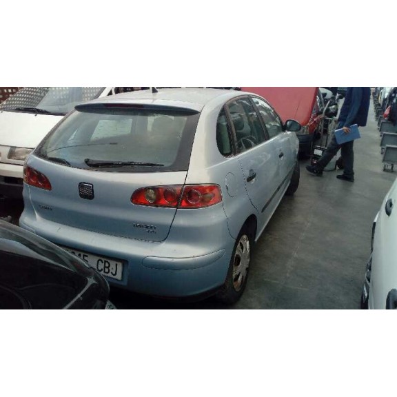 seat ibiza (6l1) del año 2002