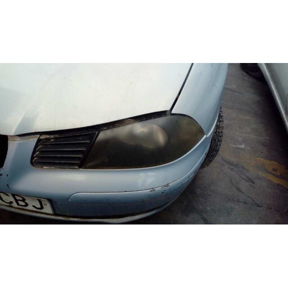 seat ibiza (6l1) del año 2002