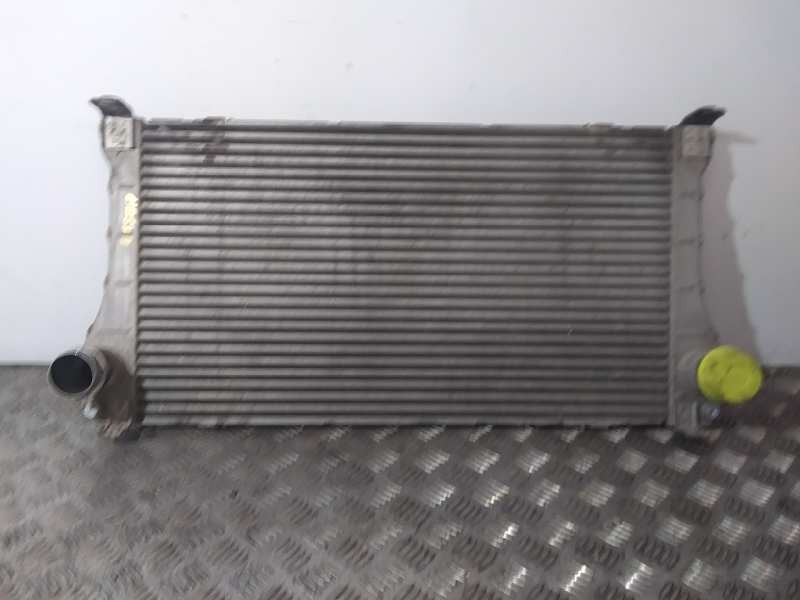Recambio de intercooler para toyota auris luna referencia OEM IAM JD1271002541 MARCA DENSO 