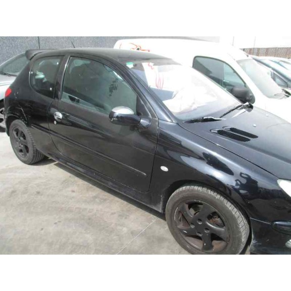 peugeot 206 berlina del año 2003