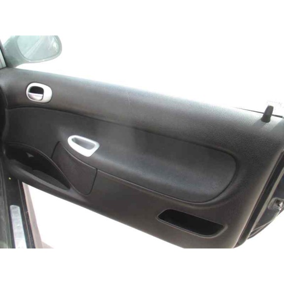 peugeot 206 berlina del año 2003