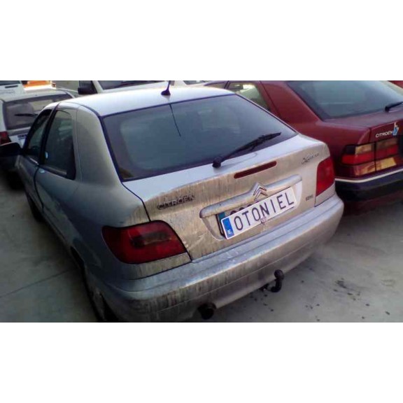 citroën xsara berlina del año 2001