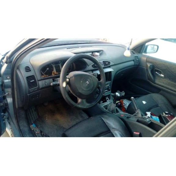 renault laguna ii (bg0) del año 2003