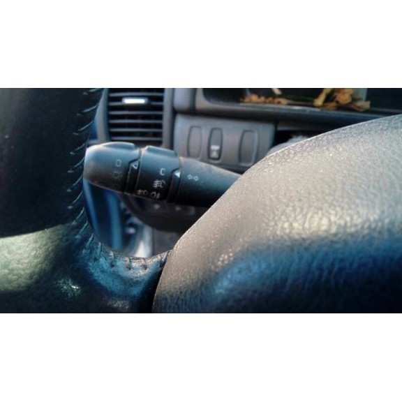 renault laguna ii (bg0) del año 2003