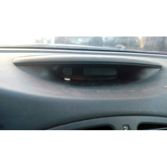 renault laguna ii (bg0) del año 2003