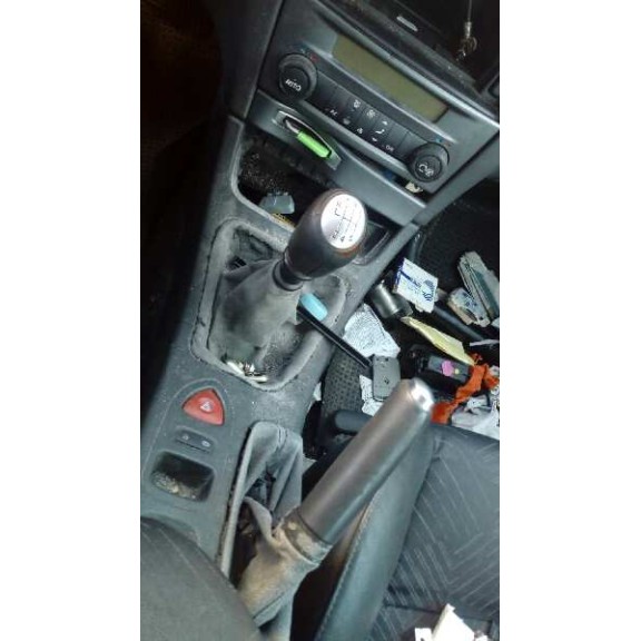 renault laguna ii (bg0) del año 2003