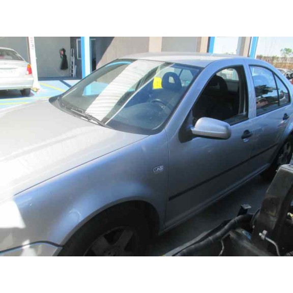 volkswagen bora berlina (1j2) del año 2001