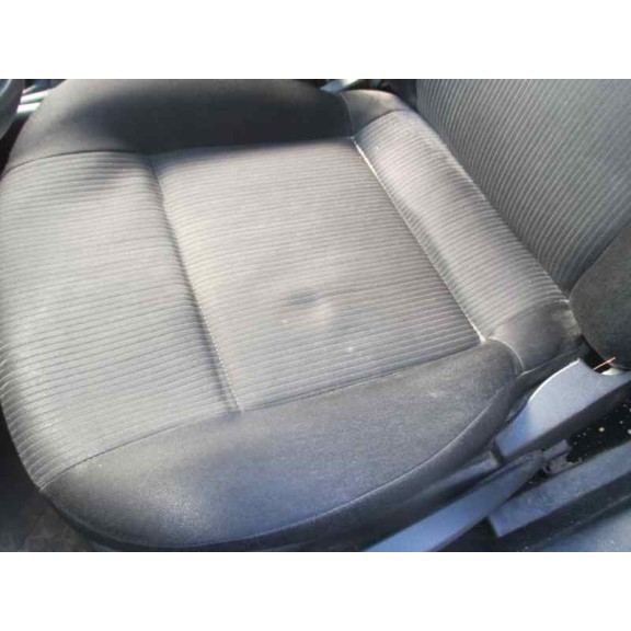 volkswagen bora berlina (1j2) del año 2001