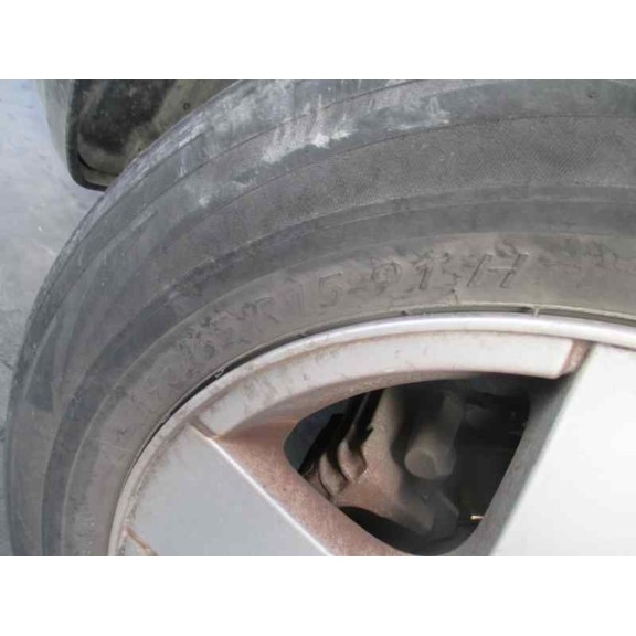 volkswagen bora berlina (1j2) del año 2001