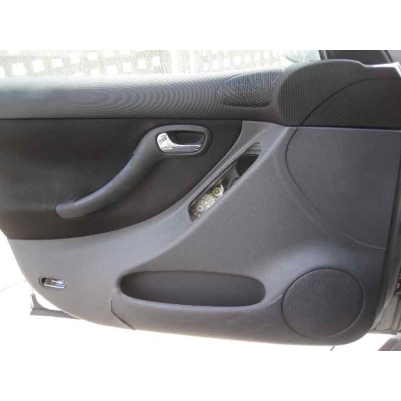 seat leon (1m1) del año 2001