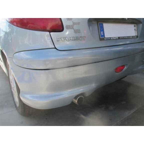 peugeot 206 berlina del año 2001