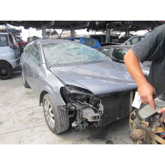 opel astra gtc del año 2006