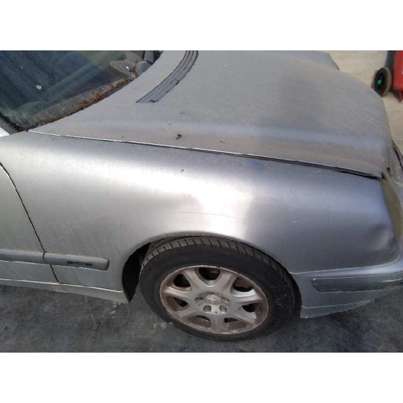 mercedes-benz clase e (w210) berlina diesel del año 2001