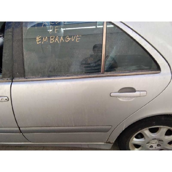 mercedes-benz clase e (w210) berlina diesel del año 2001