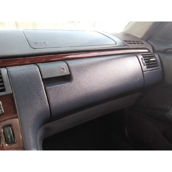 mercedes-benz clase e (w210) berlina diesel del año 2001