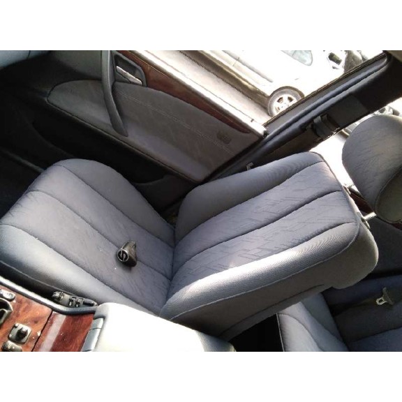 mercedes-benz clase e (w210) berlina diesel del año 2001