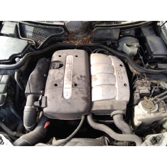 mercedes-benz clase e (w210) berlina diesel del año 2001