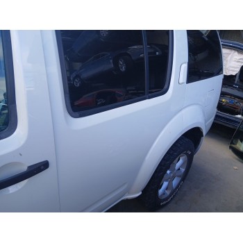 Recambio de puerta trasera izquierda para nissan pathfinder iii (r51) 2.5 dci 4wd referencia OEM IAM 82101EB330  