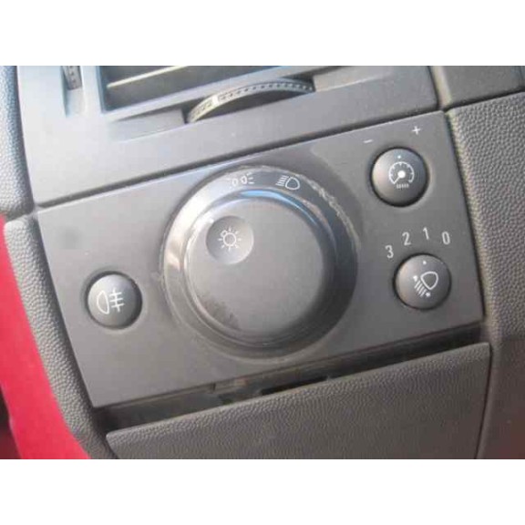 opel meriva del año 2005