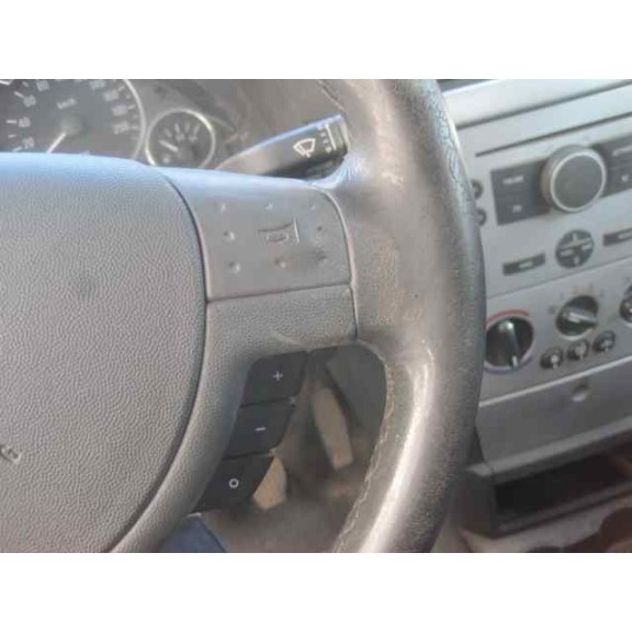 opel meriva del año 2005