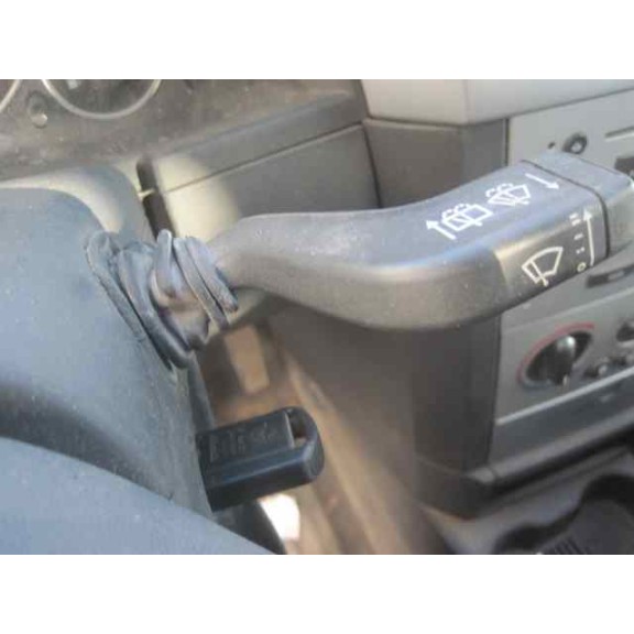 opel meriva del año 2005