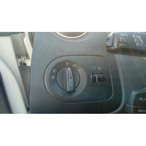 seat ibiza (6j5) del año 2010