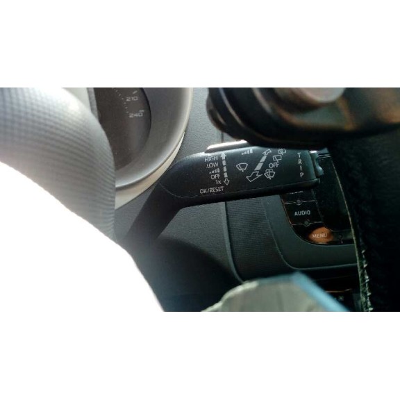 seat ibiza (6j5) del año 2010