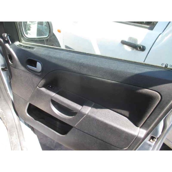 ford fiesta (cbk) del año 2005