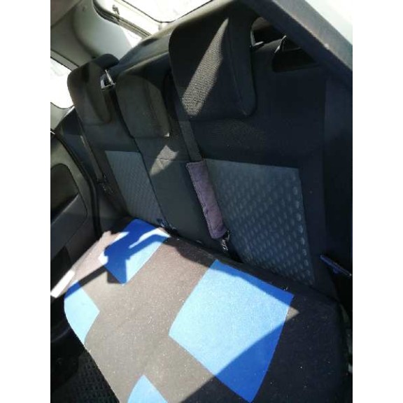 ford fiesta (cbk) del año 2003