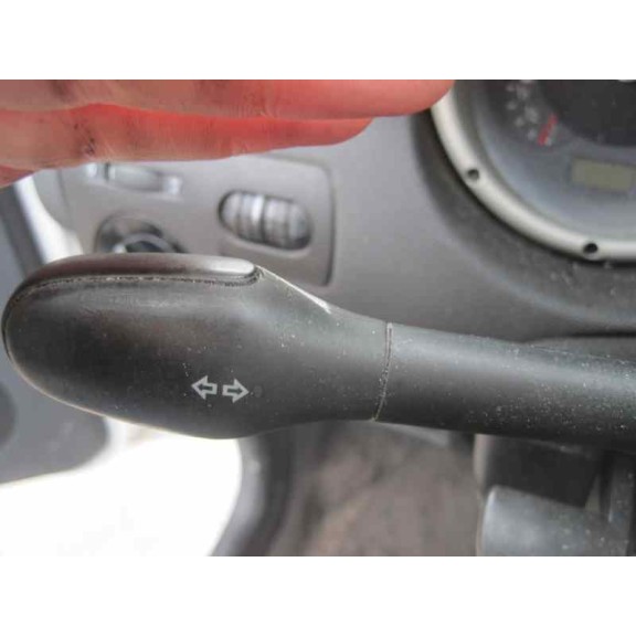 volkswagen polo berlina (6n2) del año 2001