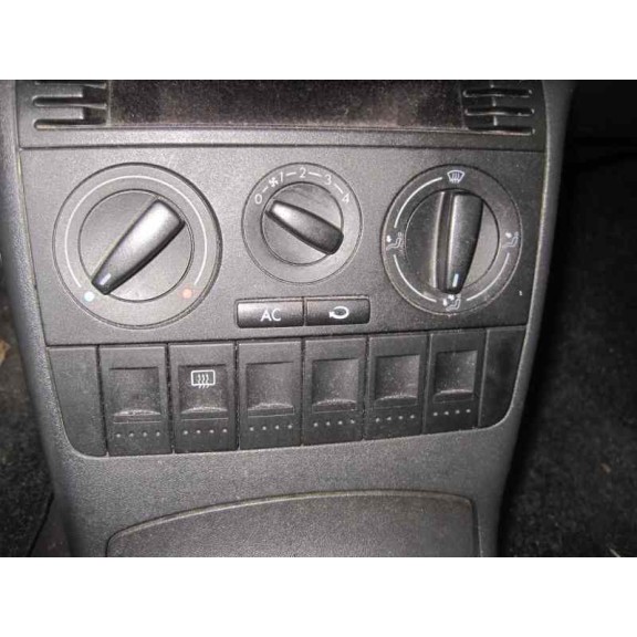 volkswagen polo berlina (6n2) del año 2001