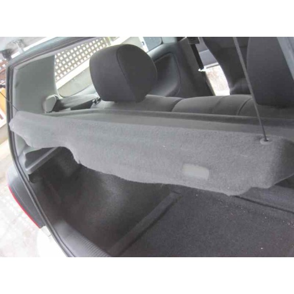 volkswagen polo berlina (6n2) del año 2001