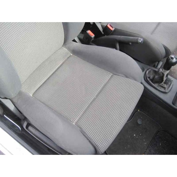 volkswagen polo berlina (6n2) del año 2001