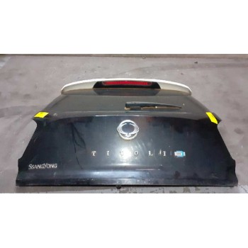 Recambio de porton trasero para ssangyong tivoli limited 4x2 referencia OEM IAM   