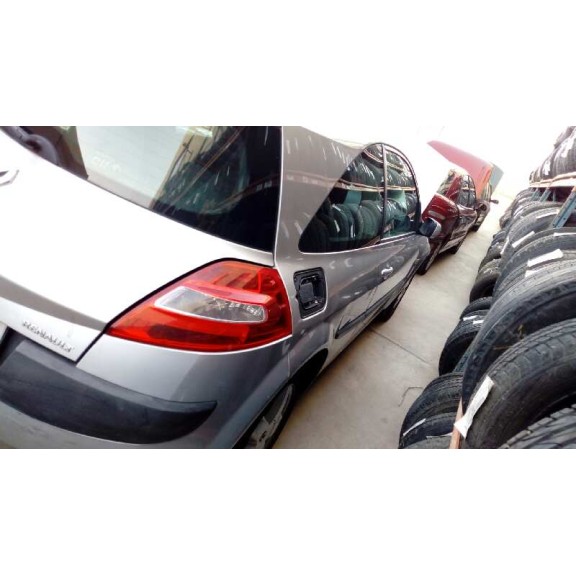 renault megane ii berlina 3p del año 2006