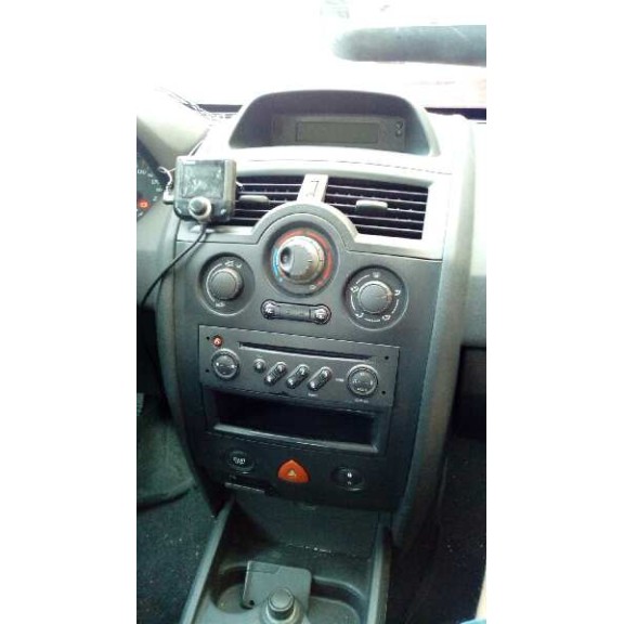 renault megane ii berlina 3p del año 2006