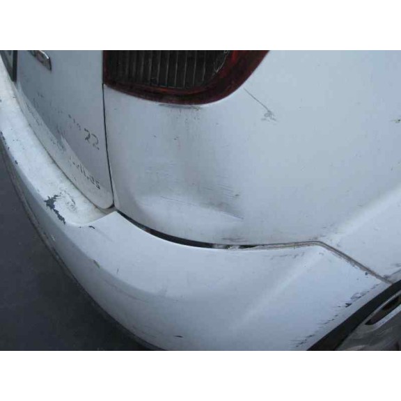 ford fiesta (cbk) del año 2004