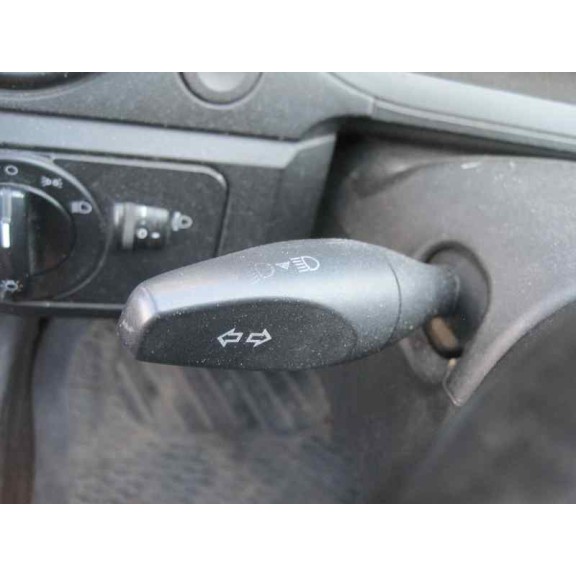 ford fiesta (cbk) del año 2004