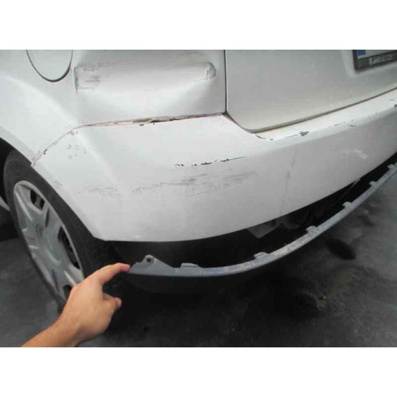 ford fiesta (cbk) del año 2004