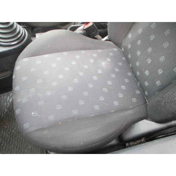 ford fiesta (cbk) del año 2004