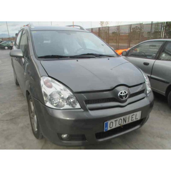 toyota corolla verso (r1) del año 2006