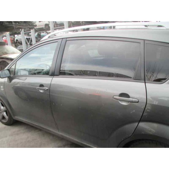 toyota corolla verso (r1) del año 2006