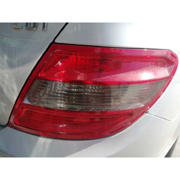 mercedes-benz clase c (w204) berlina del año 2008