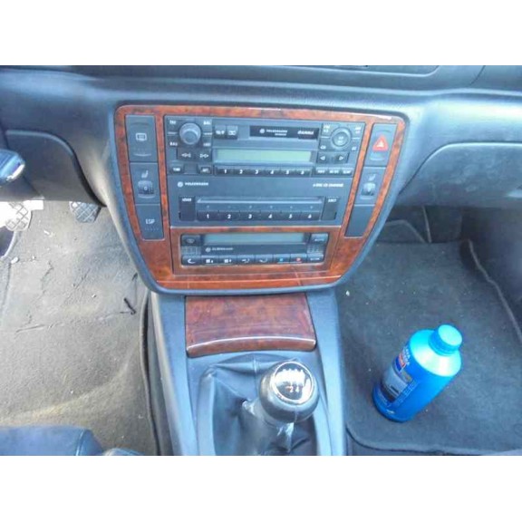 volkswagen passat berlina (3b3) del año 2003