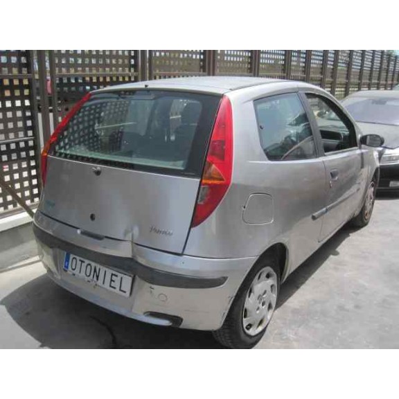 fiat punto berlina (188) del año 2002
