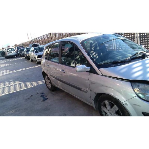 renault scenic ii del año 2005
