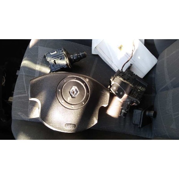 renault scenic ii del año 2005